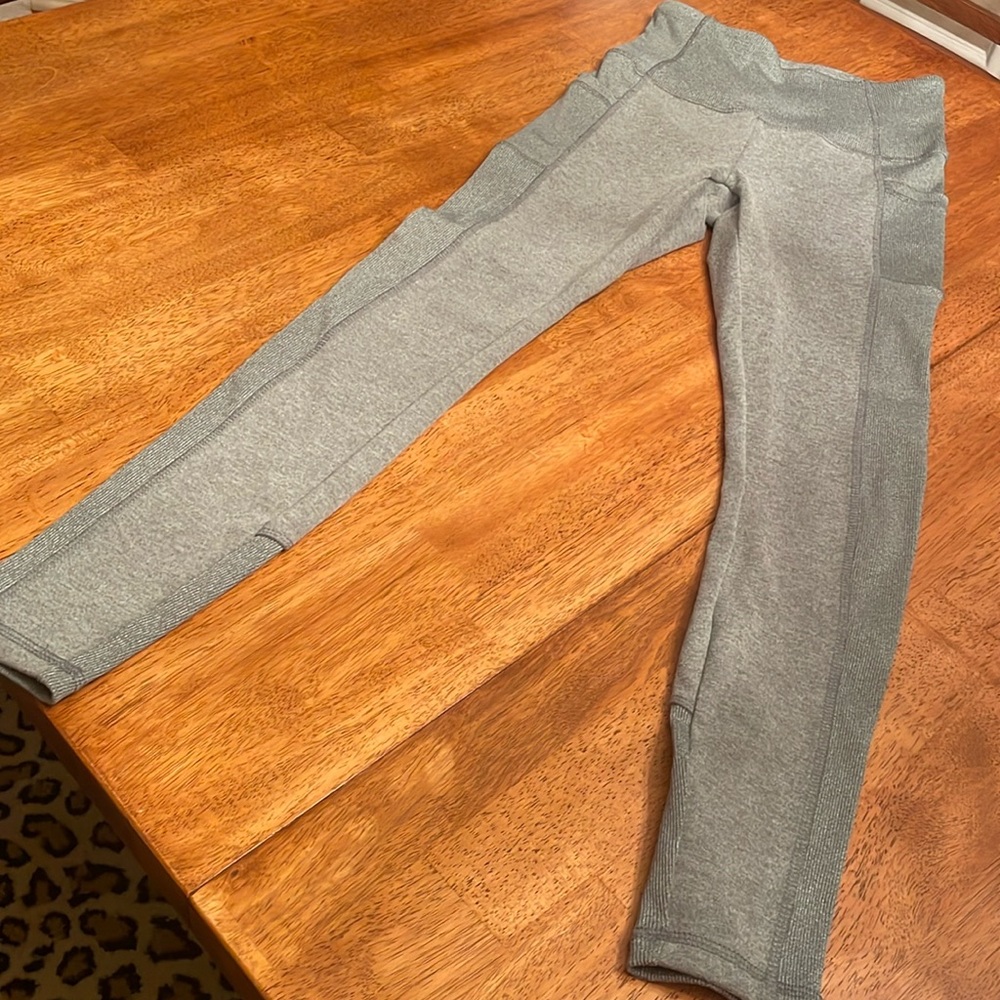 Heathered grey leggings from freely size s